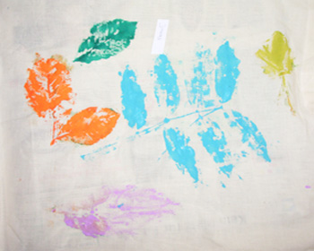 Textildruck mit Bl�ttern